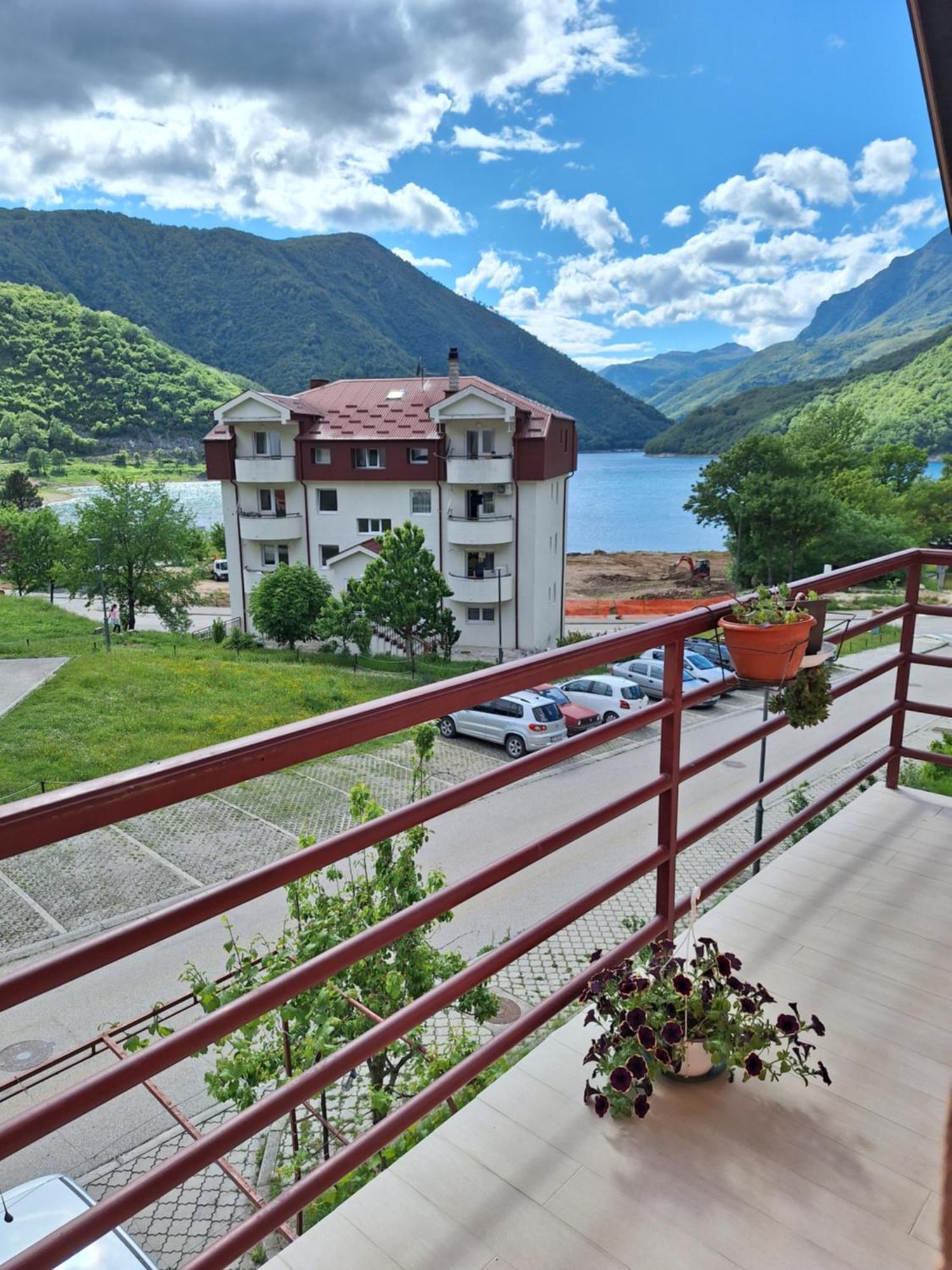 Apartmani Lena Plužine Extérieur photo