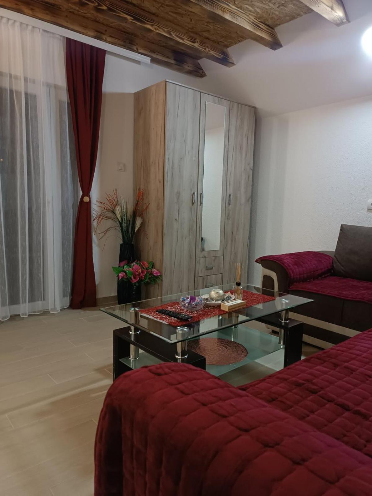 Apartmani Lena Plužine Extérieur photo