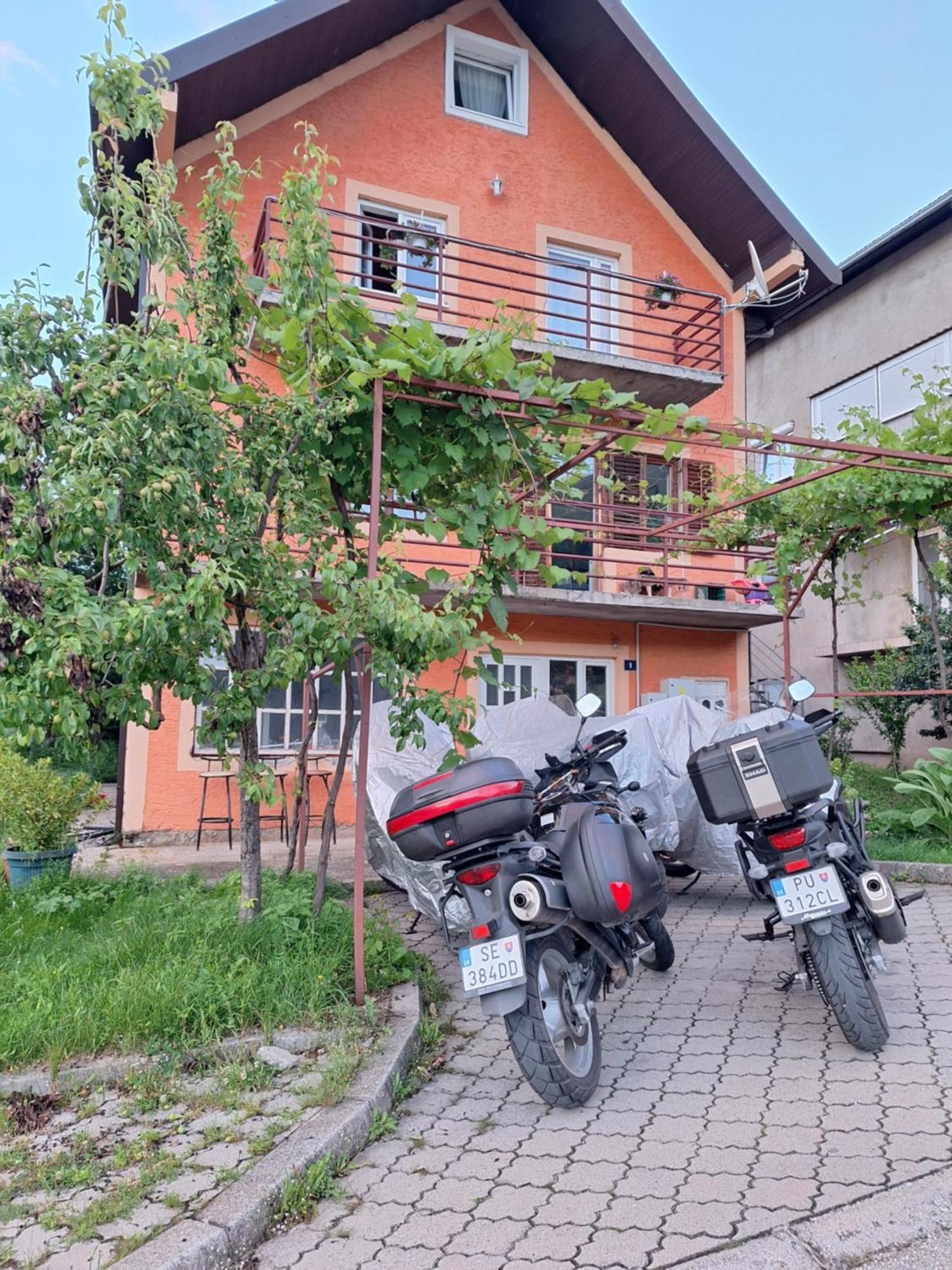 Apartmani Lena Plužine Chambre photo